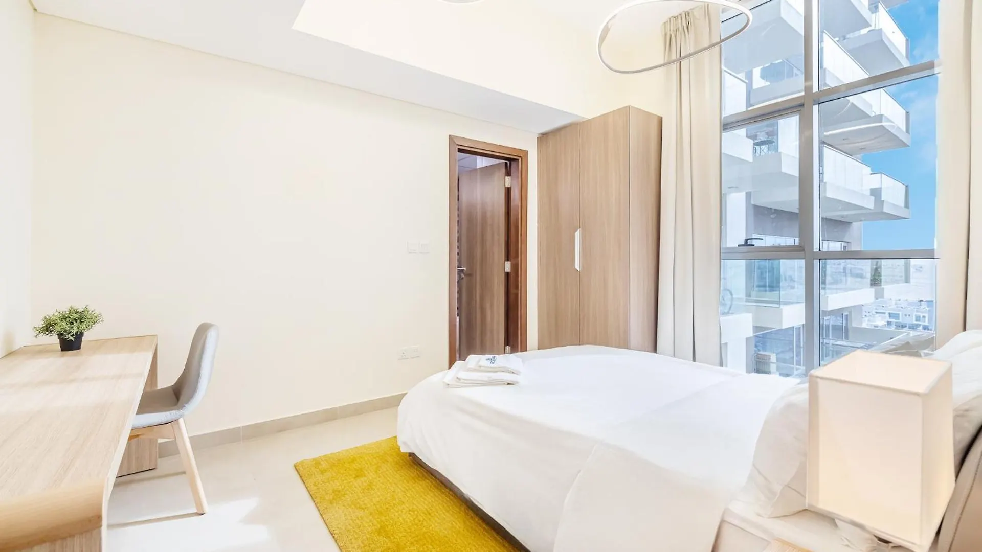 Elegant Home Next To Metro Station In Al Furjan Dubai Apartment